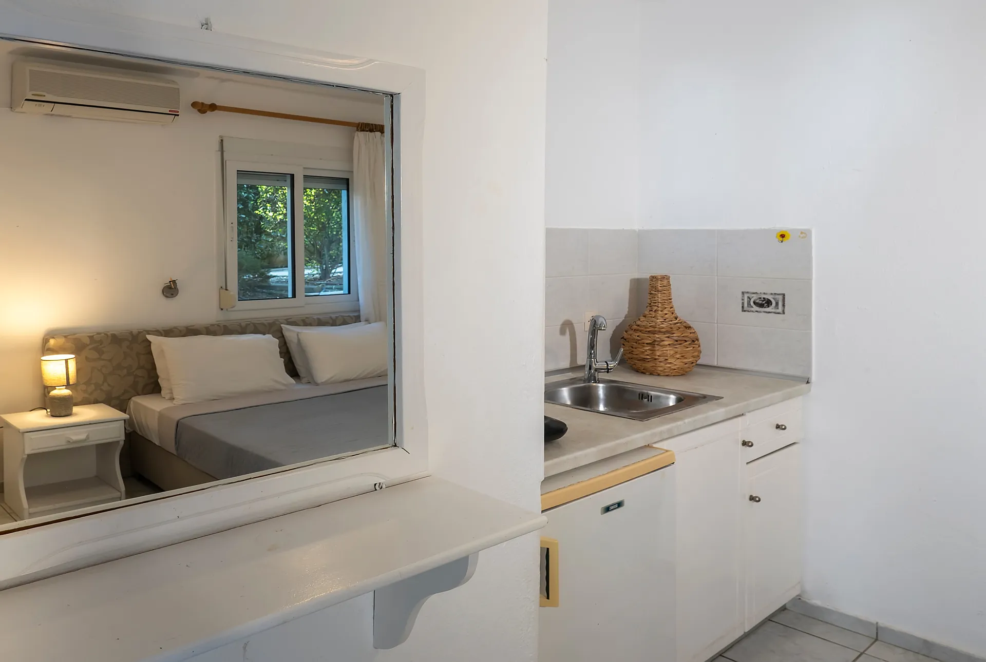 Tiara Holidays - Dionisos Resort - Economy Double room - kitchen